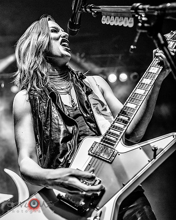 Lzzy Hale