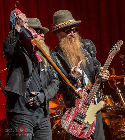 Dusty Hill and Billy Gibbons of ZZ Top