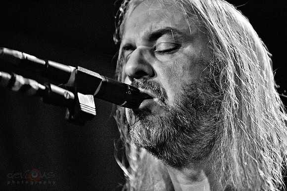 J Mascis