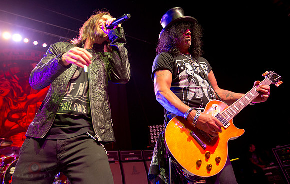 Myles Kennedy and Slash