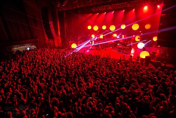 Passion Pit and Crowd
