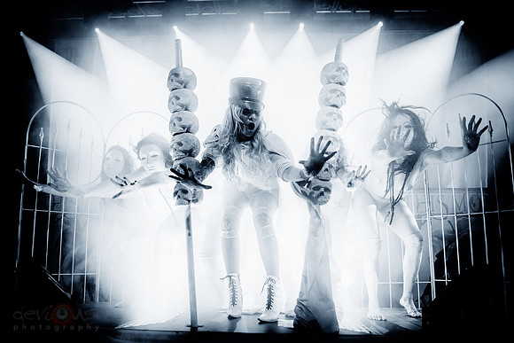 Maria Brink and the Blood girls