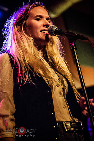 Natalie Bergman