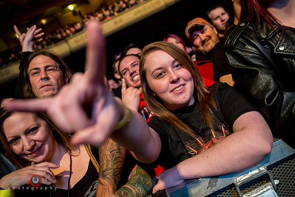 Horns up! At Megadeth
