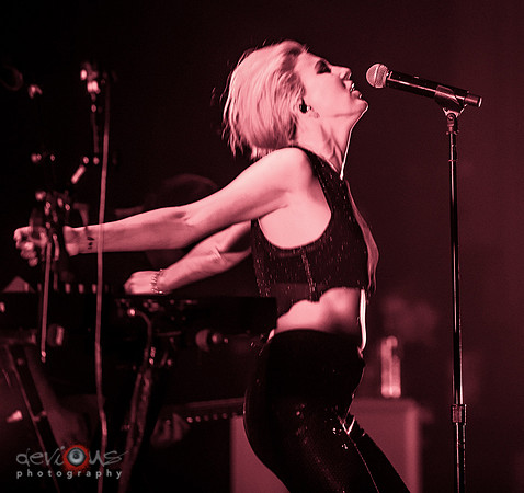 Sarah Barthel of Phantogram
