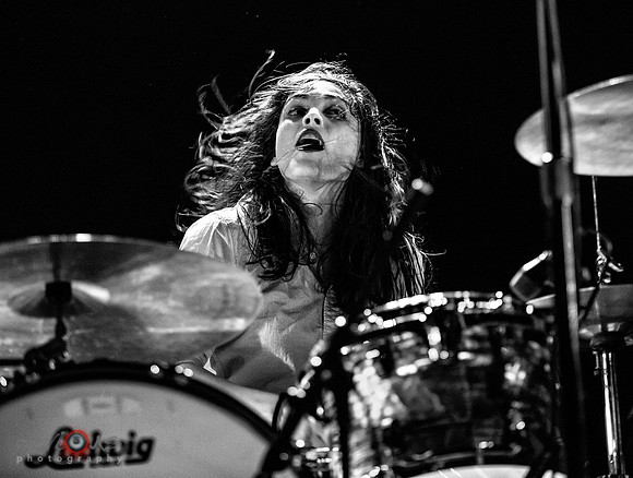 Alejandra Robles Luna of Le Butcherettes
