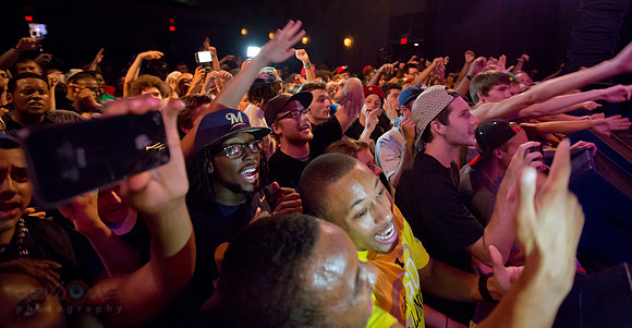 Crowd!  Tag yourself