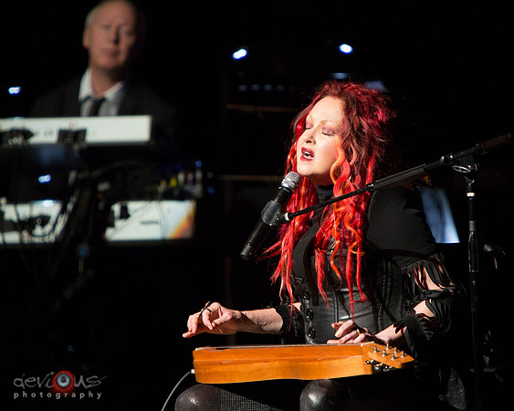 Cyndi Lauper singing "True Colors"