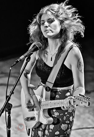 Bethany Cosentino of Best Coast