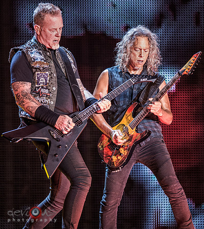 James Hetfield and Kirk Hammett of Metallica