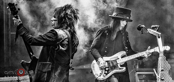 Nikki Sixx and Mick Mars
