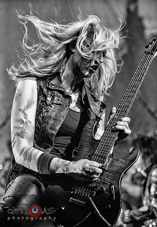 Nita Strauss