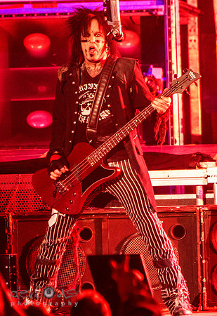 Nikki Sixx