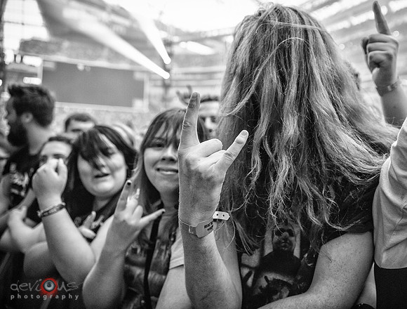 Fans at Avenged Sevenfold