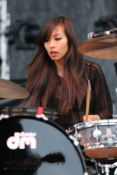 Sandy of the Dum Dum Girls